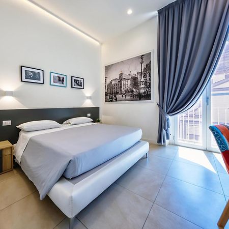 Napoli Squares Suites エクステリア 写真