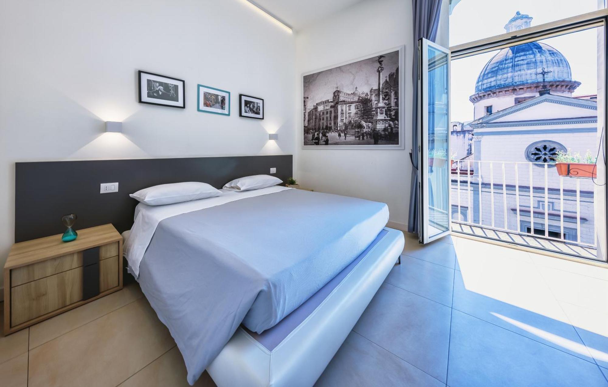 Napoli Squares Suites エクステリア 写真