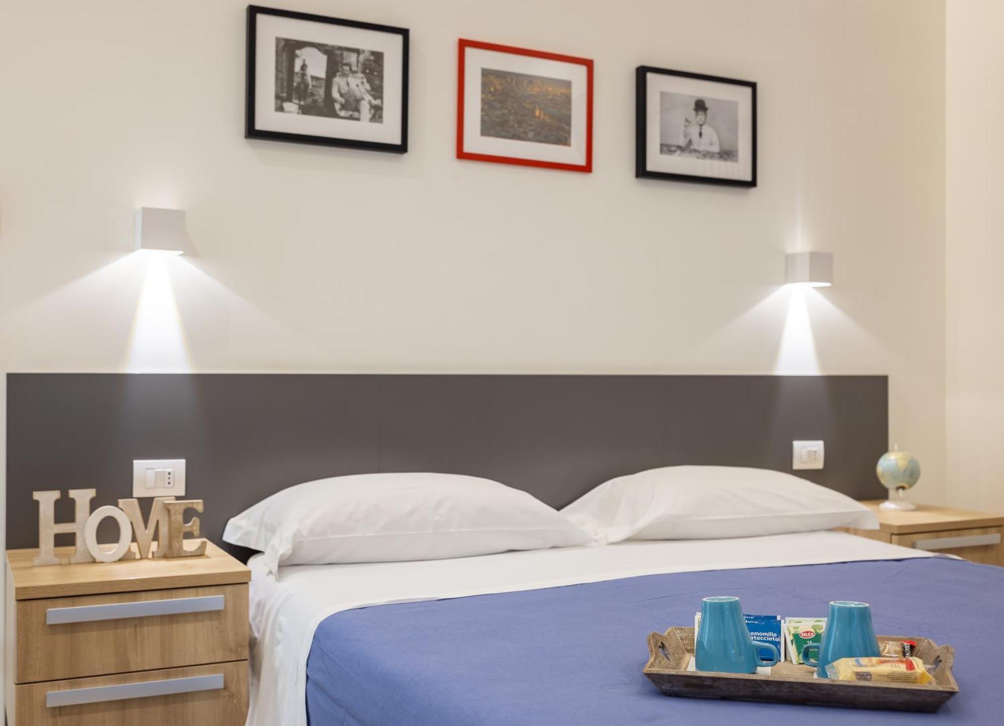 Napoli Squares Suites エクステリア 写真