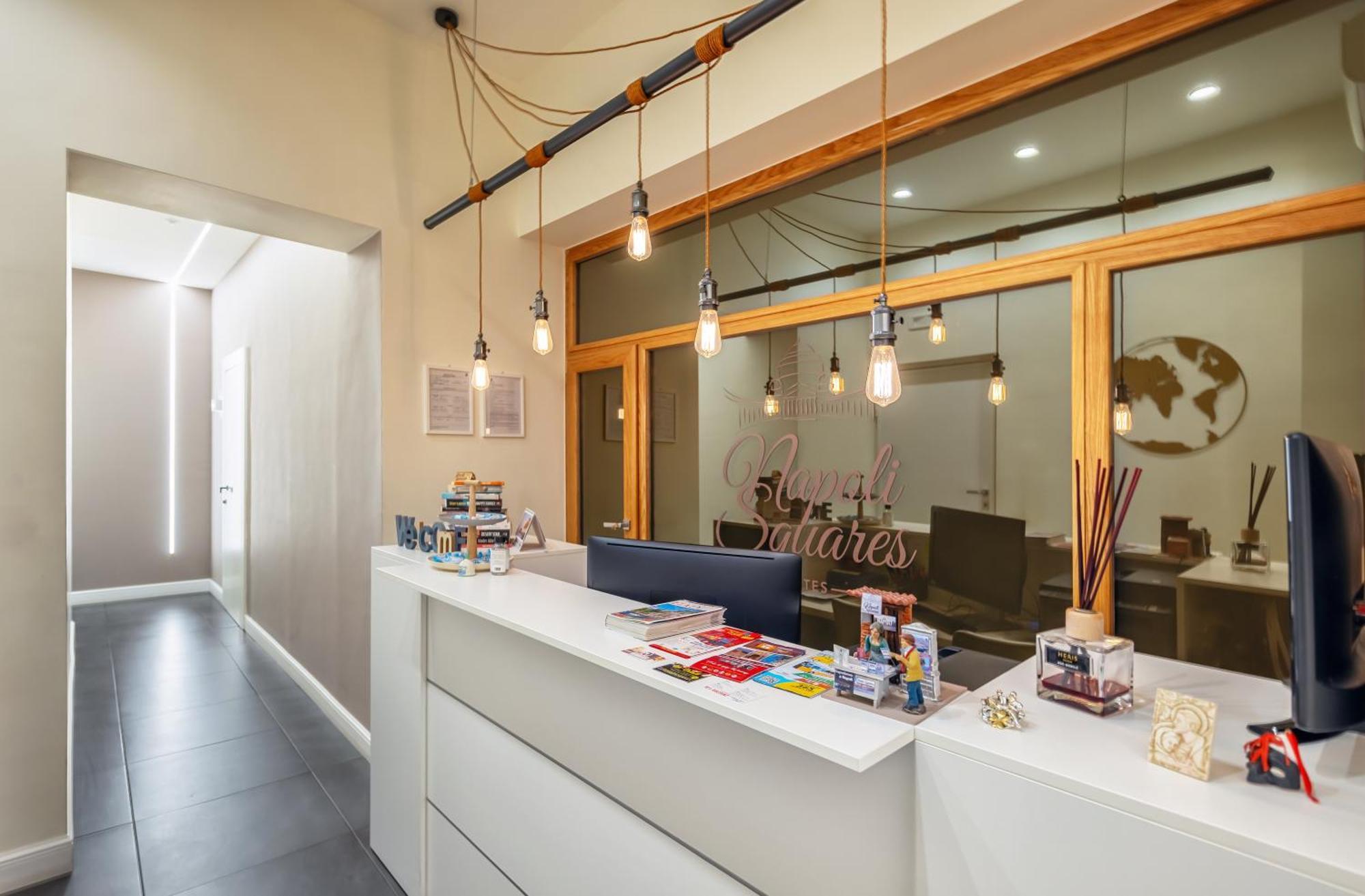 Napoli Squares Suites エクステリア 写真