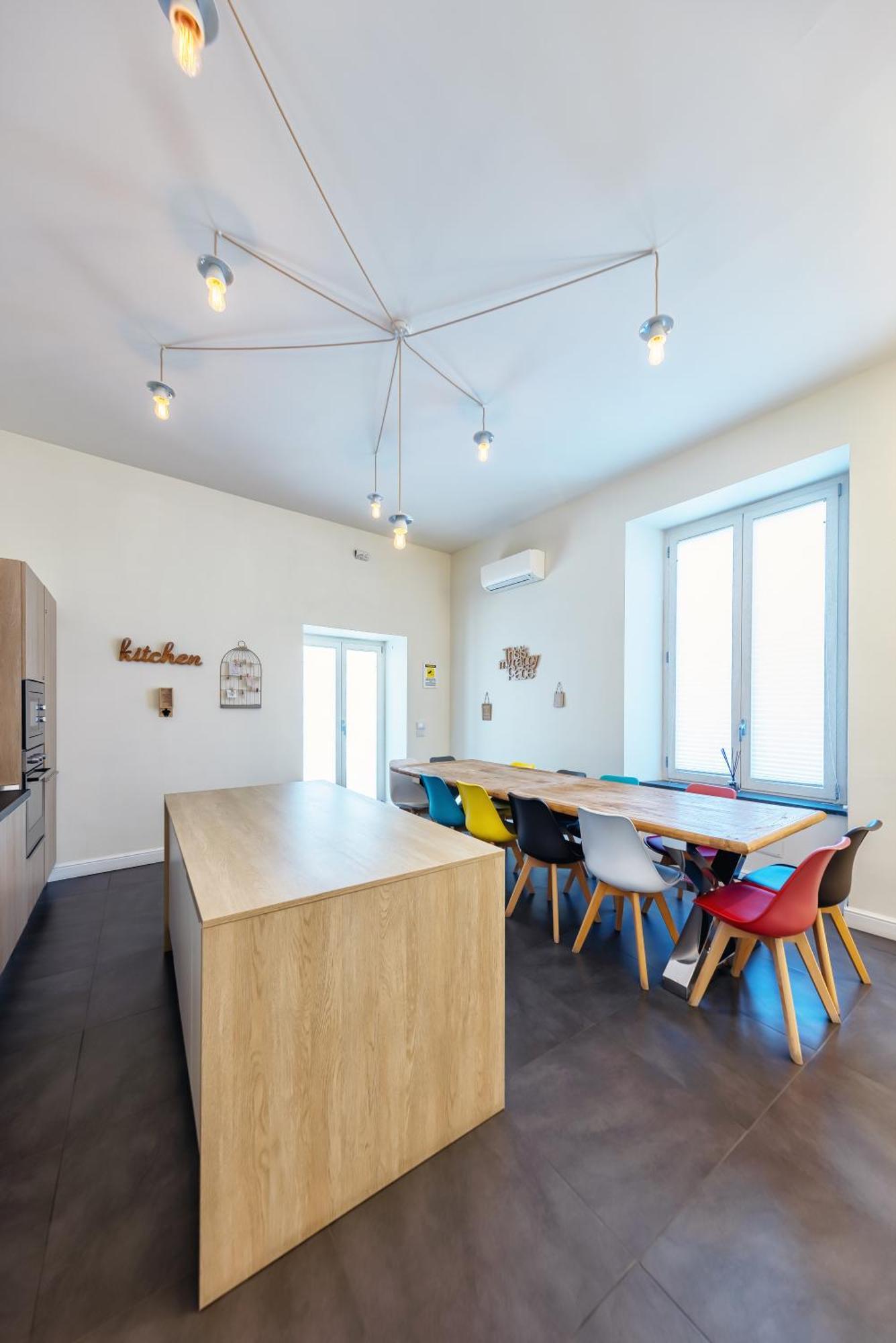 Napoli Squares Suites エクステリア 写真