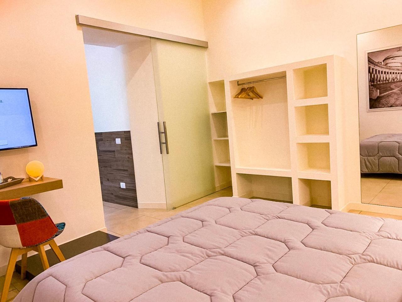 Napoli Squares Suites エクステリア 写真
