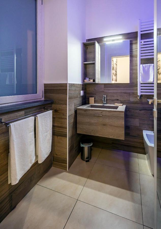 Napoli Squares Suites エクステリア 写真